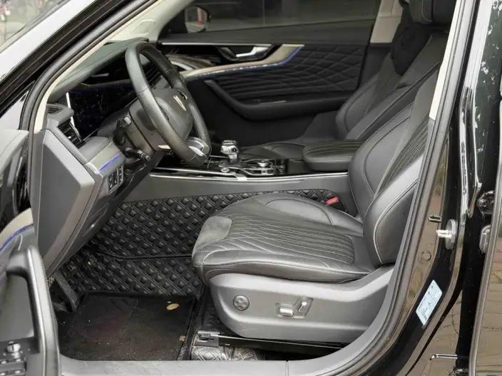 Hongqi HS5 2022 Model 2.0T Smart Flag Enjoy Edition – фото 9