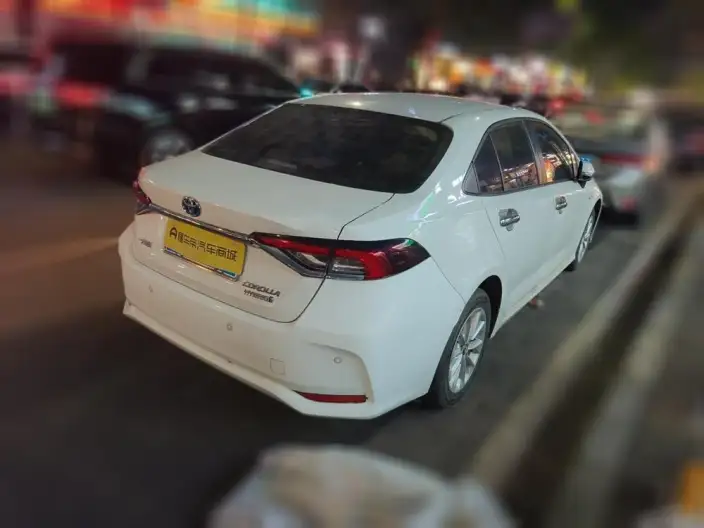 Toyota Corolla 2021 Model Hybrid 1.8L E-CVT Elite Edition