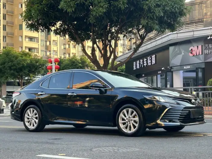 Toyota Camry 2021 Model 2.0G Deluxe Edition