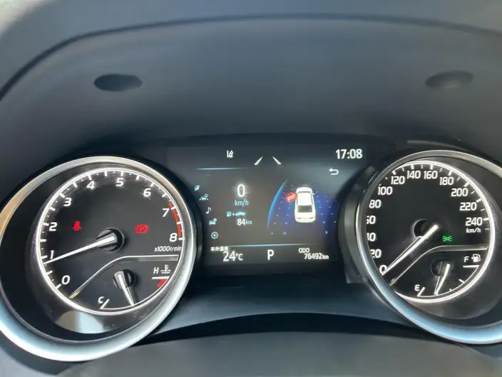 Toyota Camry 2021 Model 2.0G Deluxe Edition – фото 10