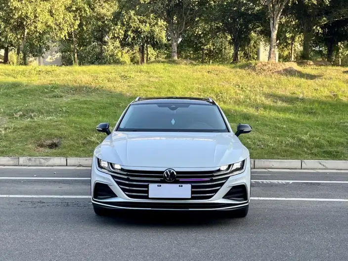 Volkswagen CC 2024 Model Hunting vehicle 380TSI Hunting Heart Edition