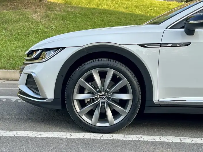 Volkswagen CC 2024 Model Hunting vehicle 380TSI Hunting Heart Edition – фото 8