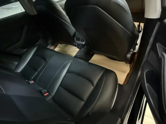 Model 3 2020 Model Facelift Standard Battery Life Rear Drive L Class Edition – фото 7