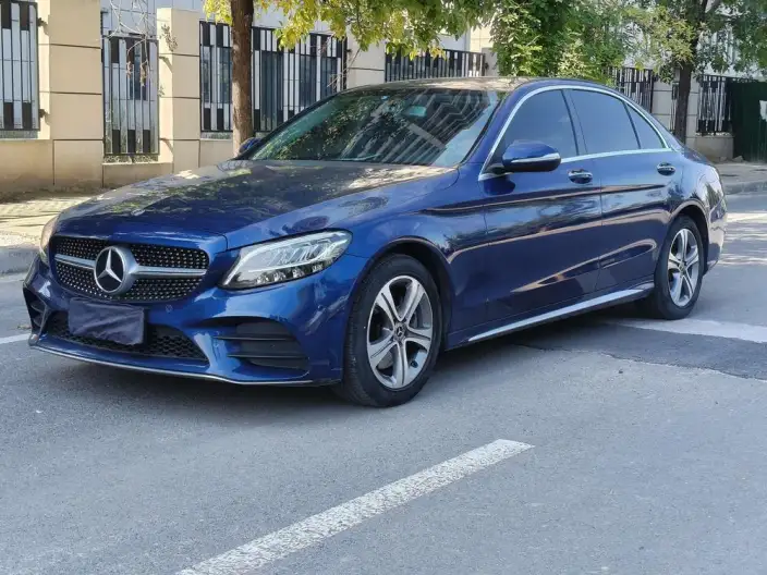 Mercedes-Benz C-Class 2020 Model C 260 L Sports Edition – фото 1