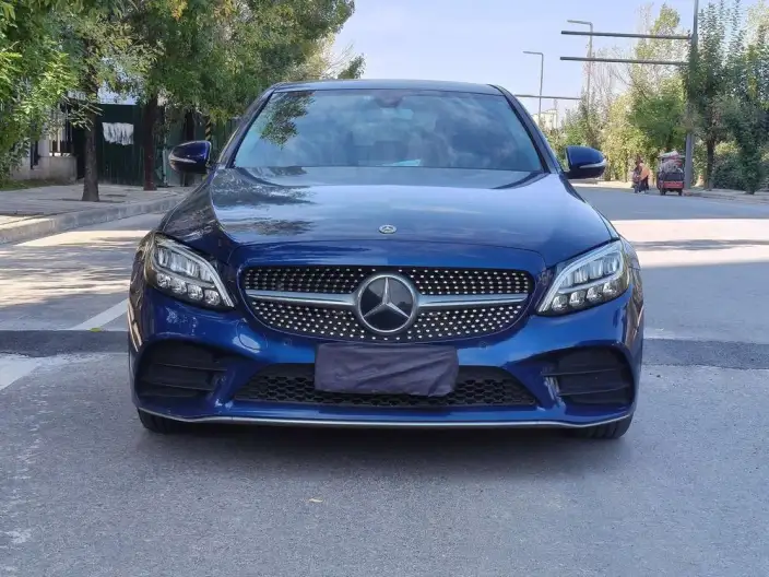 Mercedes-Benz C-Class 2020 Model C 260 L Sports Edition – фото 2