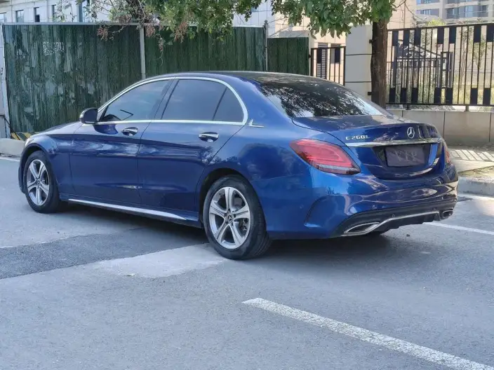 Mercedes-Benz C-Class 2020 Model C 260 L Sports Edition – фото 5
