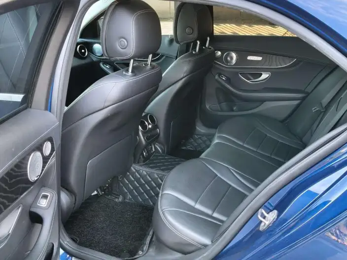 Mercedes-Benz C-Class 2020 Model C 260 L Sports Edition – фото 9