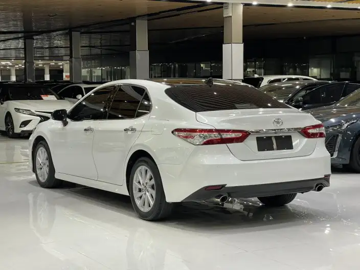 Toyota Camry 2021 Model 2.0G Deluxe Edition – фото 4