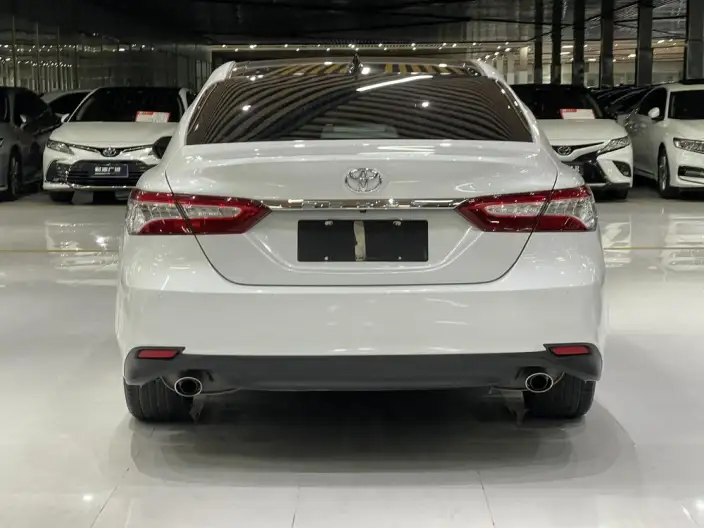 Toyota Camry 2021 Model 2.0G Deluxe Edition – фото 5