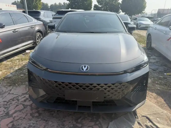 Changan UNI-V 2024 Model 1.5T Exclusive Model