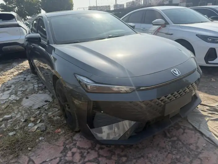 Changan UNI-V 2024 Model 1.5T Exclusive Model