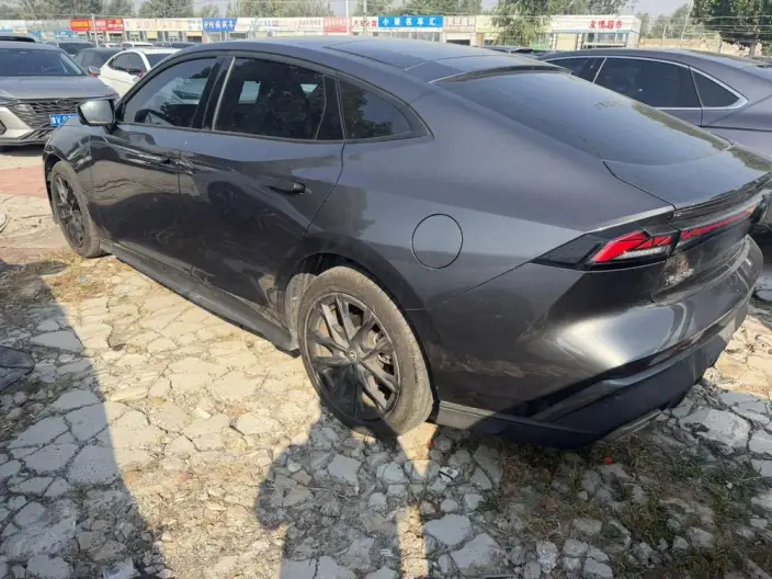 Changan UNI-V 2024 Model 1.5T Exclusive Model