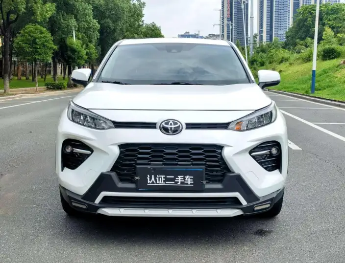 Toyota Wildlander 2022 Model 2.0L 4WD Deluxe Edition – фото 2