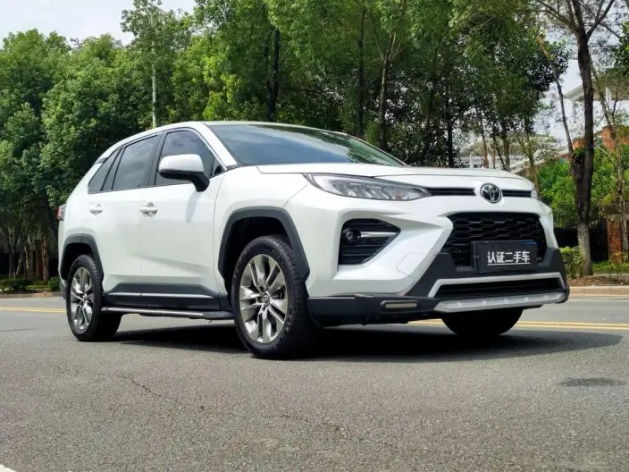 Toyota Wildlander 2022 Model 2.0L 4WD Deluxe Edition – фото 3