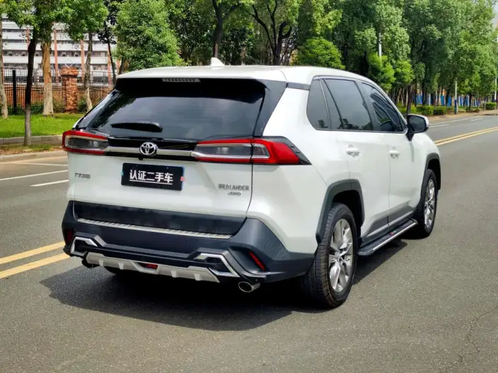 Toyota Wildlander 2022 Model 2.0L 4WD Deluxe Edition – фото 7