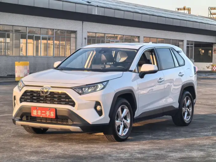 Toyota RAV4 2022 Model 2.0L CVT 2WD Fashion PLUS Edition – фото 1