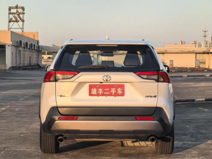 Toyota RAV4 2022 Model 2.0L CVT 2WD Fashion PLUS Edition – фото 5