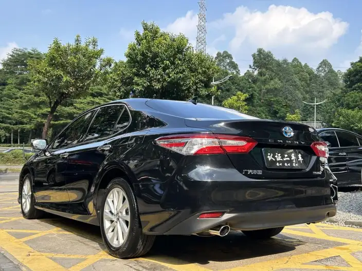 Toyota Camry 2021 Model Hybrid 2.5HGVP Leading version – фото 4