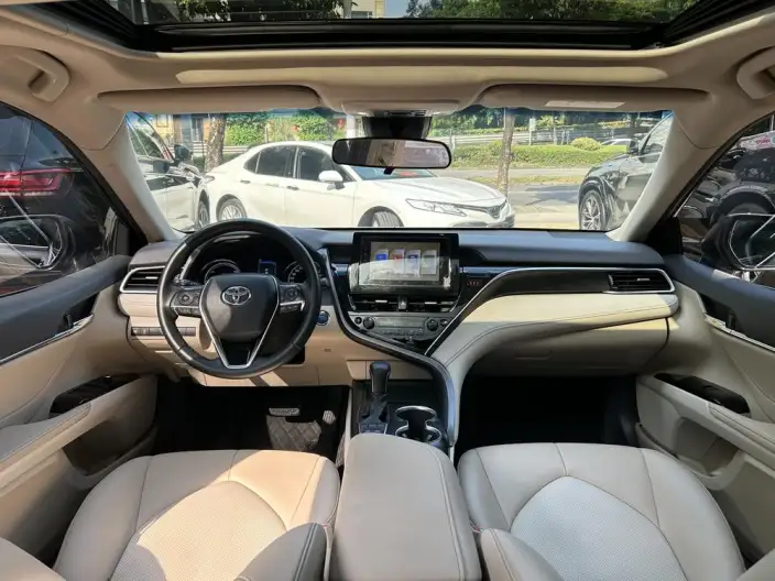 Toyota Camry 2021 Model Hybrid 2.5HGVP Leading version – фото 8