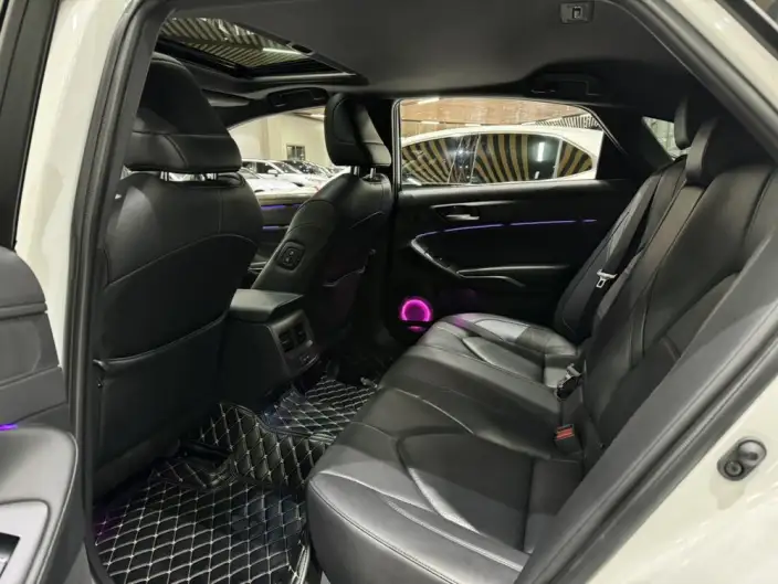 Toyota Avalon 2023 Model 2.0L CVT Deluxe Edition – фото 10