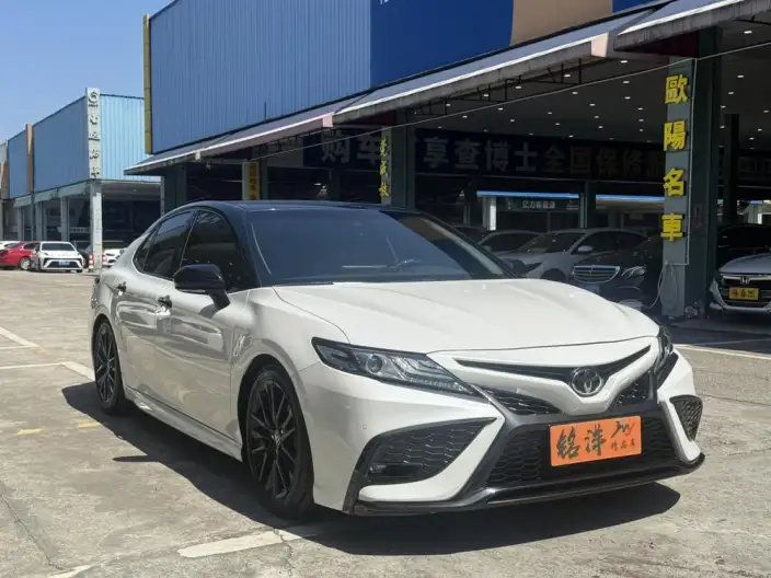 Toyota Camry 2022 Model 2.5S Knight Edition – фото 3