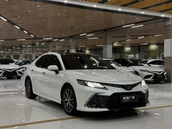 Toyota Camry 2022 Model 2.5G Deluxe Edition – фото 3