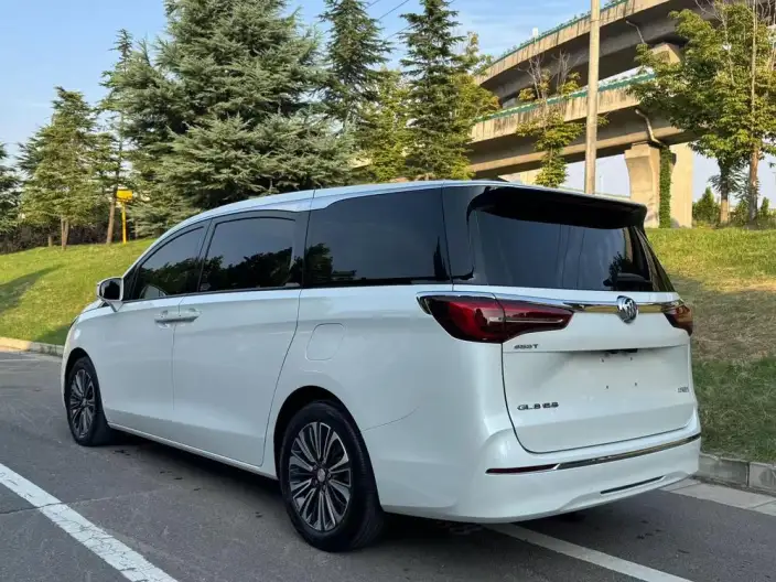 Buick GL8 2022 Model ES Luzun 653T Luxury Model