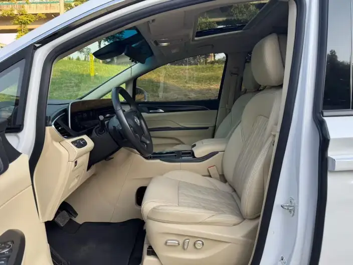 Buick GL8 2022 Model ES Luzun 653T Luxury Model – фото 10