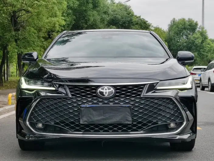 Toyota Avalon 2022 Model 2.5L Deluxe Edition – фото 2