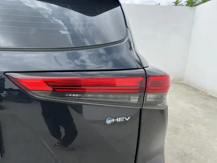 Toyota Highlander 2023 Model Hybrid 2.5L 2WD Elite Edition 7 seat – фото 9
