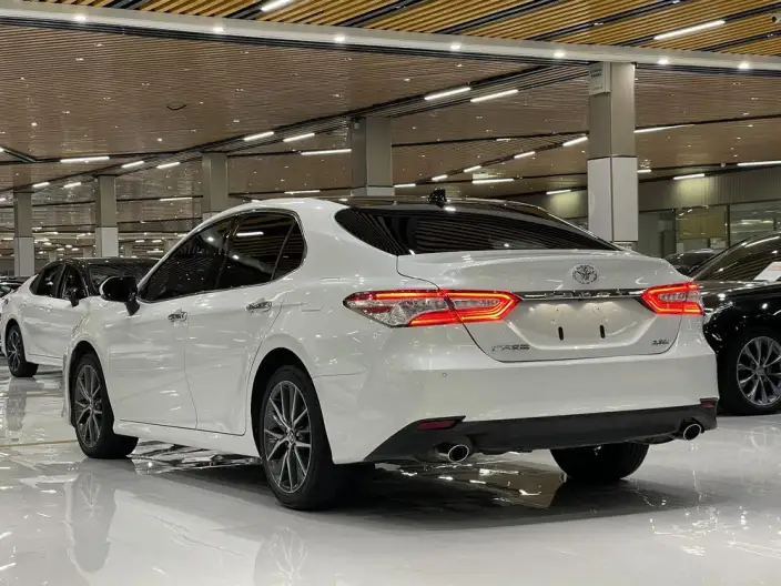 Toyota Camry 2021 Model 2.5G Deluxe Edition – фото 4