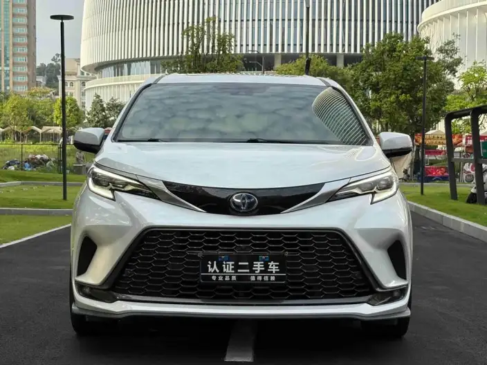 Granvia 2023 Model Intelligent Hybrid 2.5L Flagship VIP – фото 2