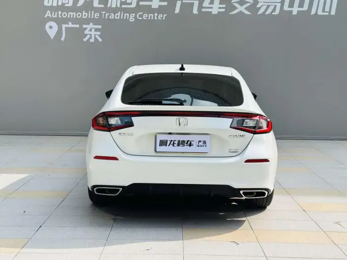 Honda Civic 2023 Model HATCHBACK 240TURBO CVT Extremely sharp version – фото 6