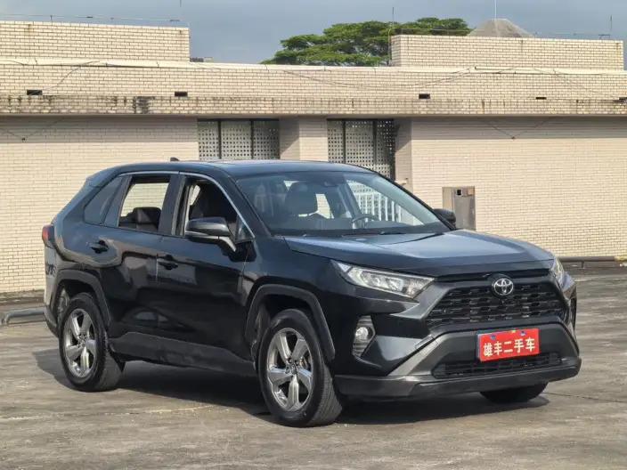 Toyota RAV4 2022 Model 2.0L CVT 2WD Fashion PLUS Edition – фото 3