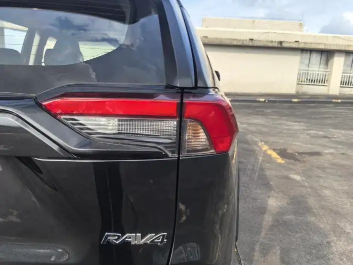 Toyota RAV4 2022 Model 2.0L CVT 2WD Fashion PLUS Edition – фото 9