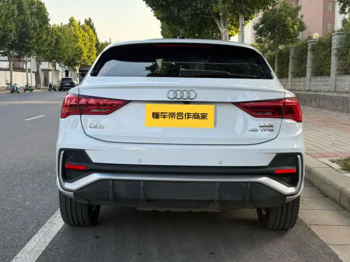 AUDI Q3 Sportback 2020 Model 40 TFSI Fashion Model – фото 5