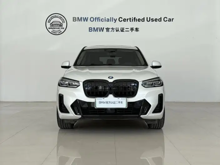 BMW iX3 2024 Model Leading Model – фото 2