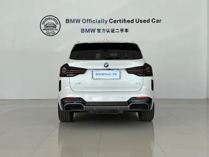 BMW iX3 2024 Model Leading Model – фото 4
