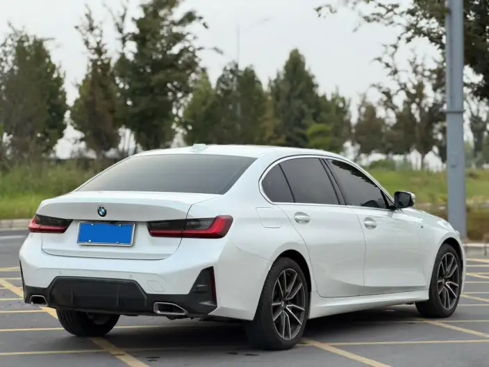 BMW 3 Series 2023 Model 320Li M Sports Set – фото 6