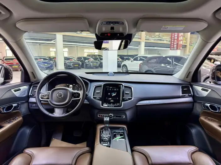 Volvo XC90 2020 Model T6 4WD Smart Elegance Deluxe Edition 7 seat – фото 9