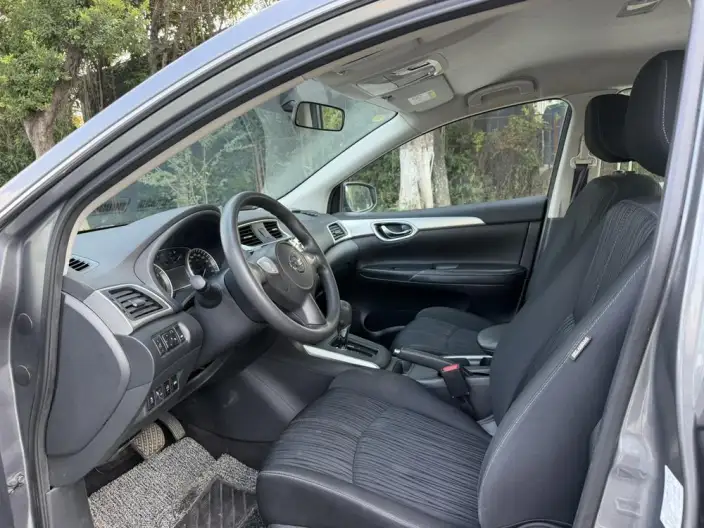 Nissan Sylphy 2023 Model 1.6L CVT Comfort Edition – фото 8