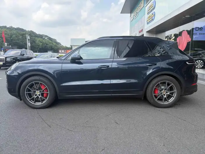 Cayenne 2024 Model Cayenne 3.0T