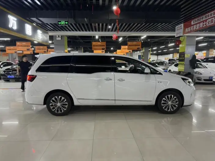Buick GL8 2021 Model Business class 652T Smart Luxury Model – фото 5