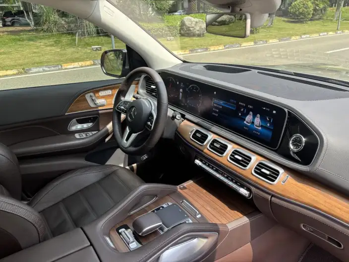 Mercedes-Benz GLS 2022 Model 4.0T Automatic 4WD 7 seat Parallel Imported – фото 9