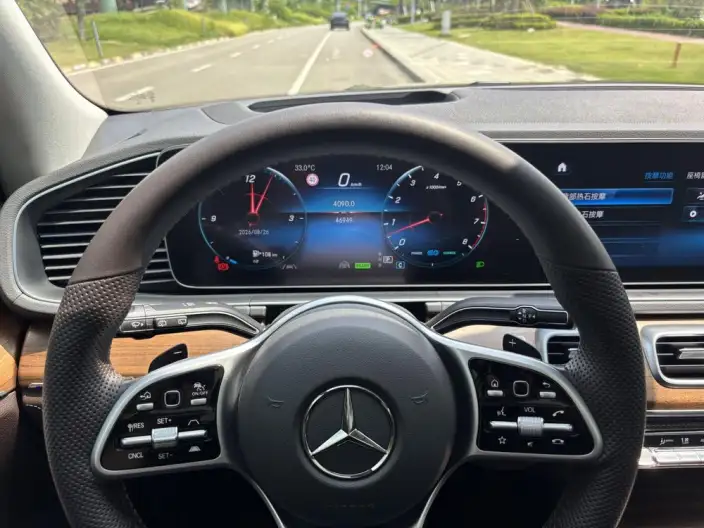 Mercedes-Benz GLS 2022 Model 4.0T Automatic 4WD 7 seat Parallel Imported – фото 10