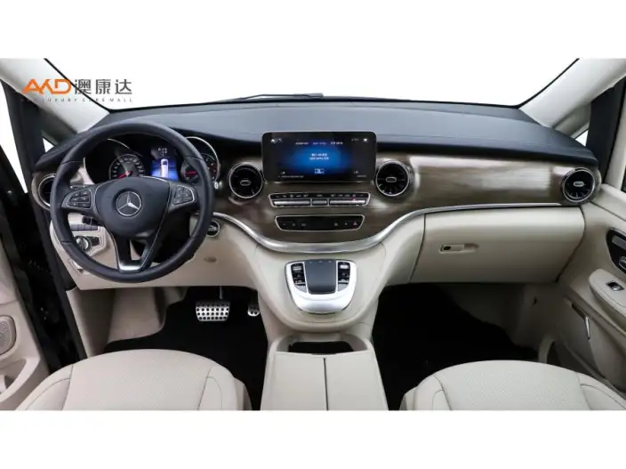 Mercedes-Benz V-Class 2020 Model 2.0T Automatic 4WD 7 seat Parallel Imported – фото 7