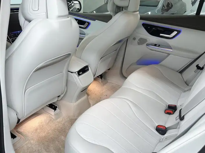 Mercedes-Benz EQE SUV 2024 Model EQE SUV 500 4MATIC Pioneer Edition – фото 10