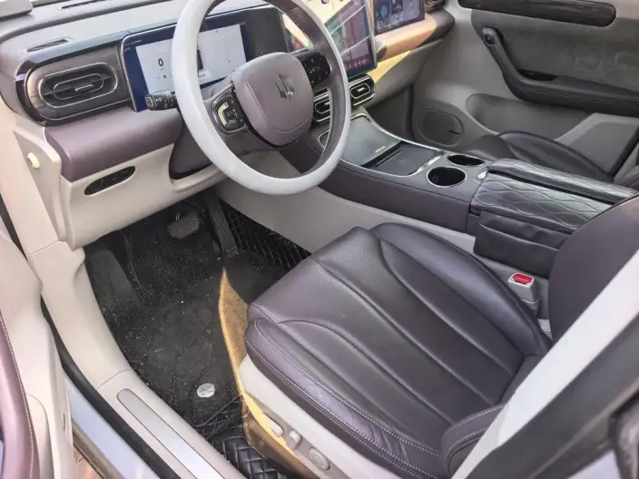 Leapmotor C11 2022 Model Executive Edition 610 – фото 9