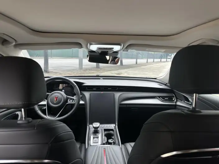 Hongqi H5 2024 Model 2.0T Automatic Smart Flag Enjoy Edition – фото 7