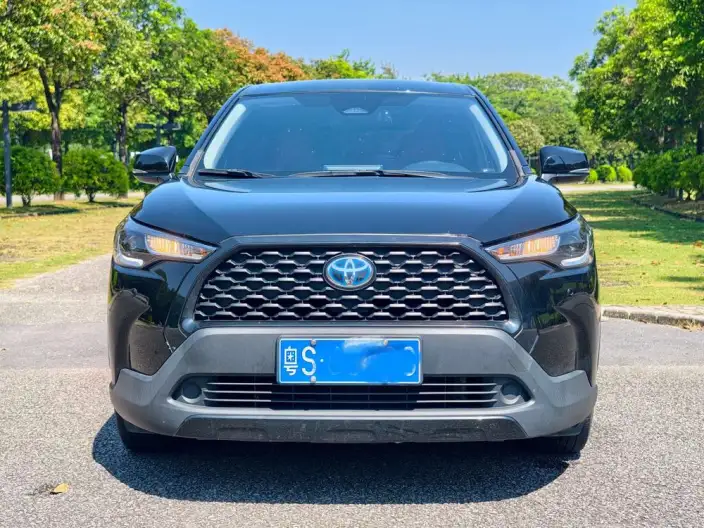 Toyota Corolla Cross 2023 Model 2.0L Intelligent Hybrid Pioneer Edition – фото 2
